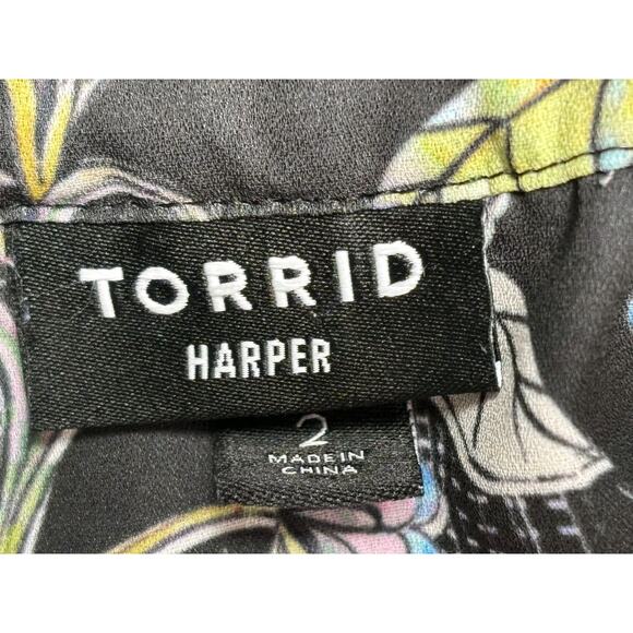Torrid Harper Georgette Ruched Sleeve Floral Blouse Size 2X Black V-Neck - Picture 3 of 7
